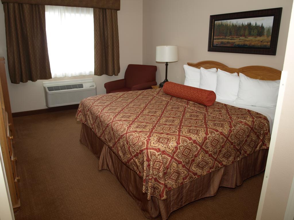 Savanna Inn & Suites 部屋 写真